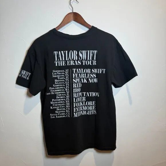 Taylor Swift Era's Tour Shirt Short Sleeve Size Large - Picture 6 of 10